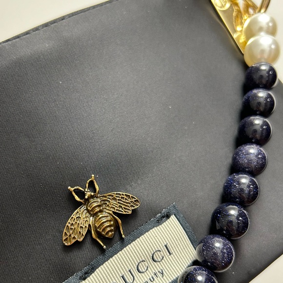 Mini Gucci perfume pouch with chain - Picture 3 of 13